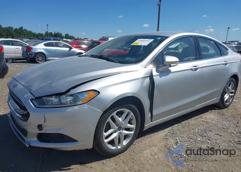 2016 Ford Fusion Se z USA, uszkodzony, nr VIN 3FA6P0HD5GR242439